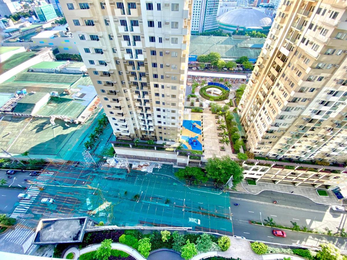 Frost At Manhattan Heights Towerb Манила Экстерьер фото